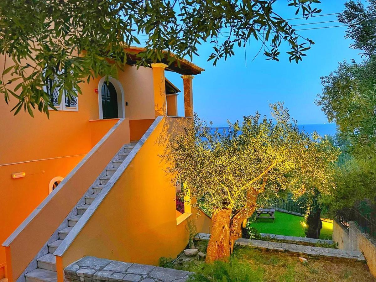 Silent Bay Apartments Katávolos Eksteriør billede