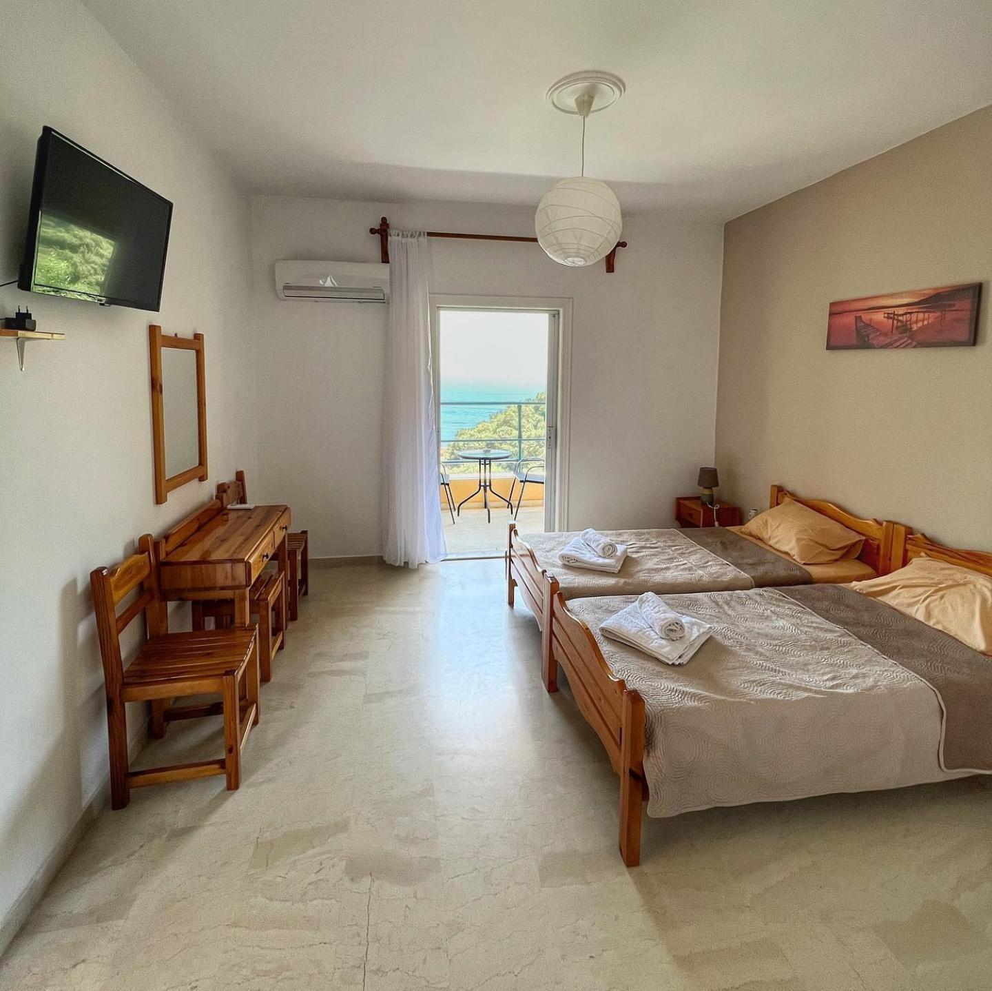 Silent Bay Apartments Katávolos Eksteriør billede