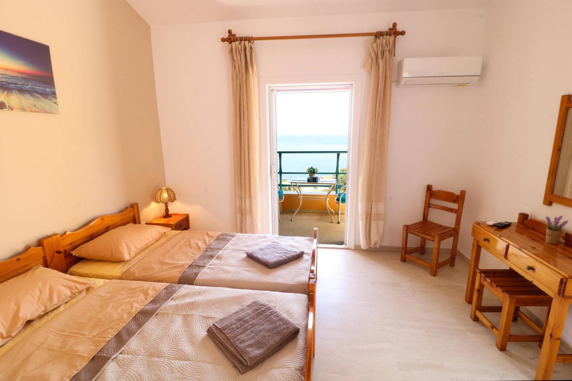 Silent Bay Apartments Katávolos Eksteriør billede