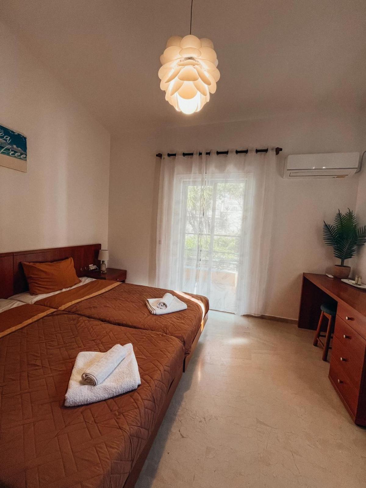 Silent Bay Apartments Katávolos Eksteriør billede