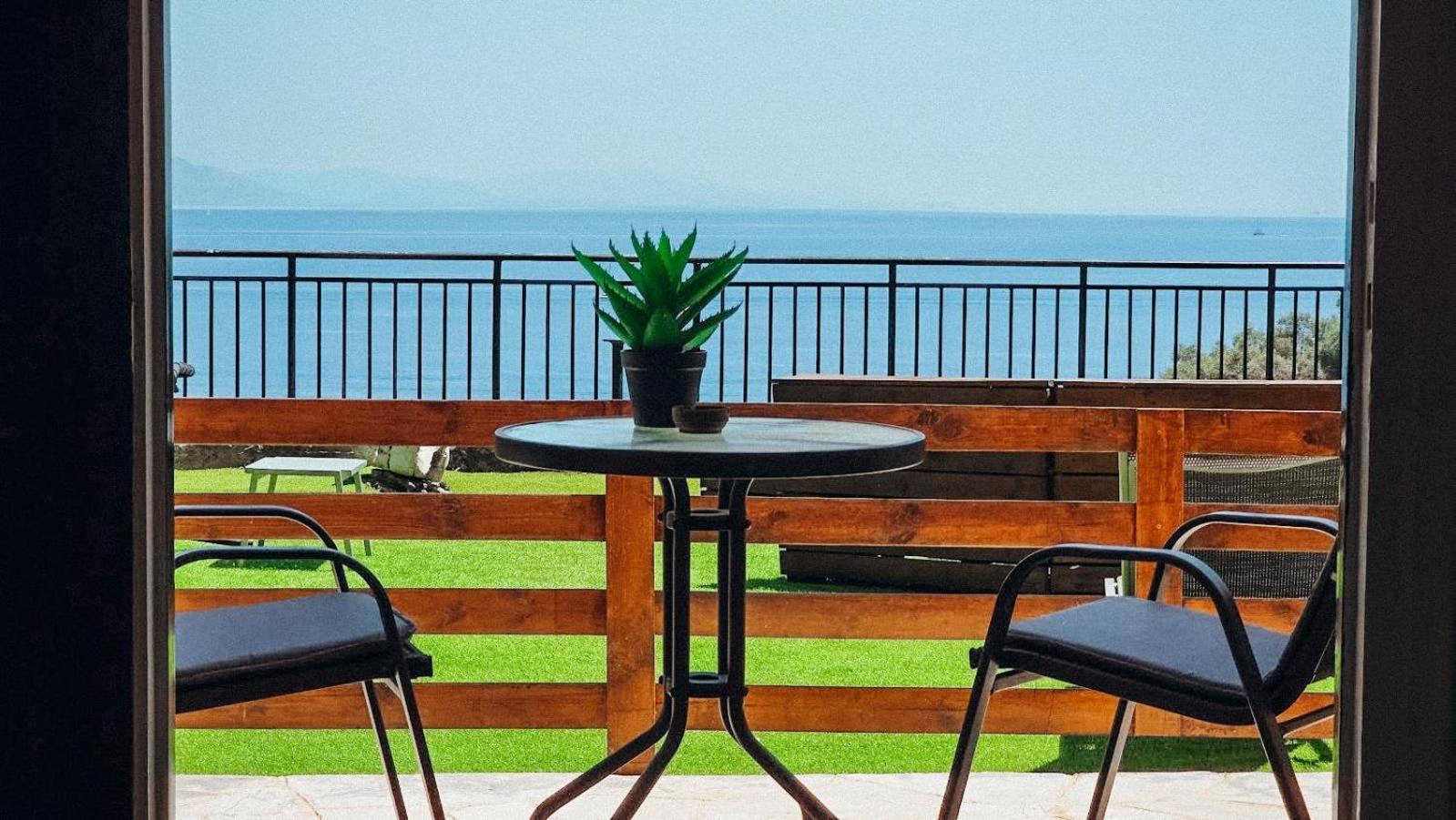 Silent Bay Apartments Katávolos Eksteriør billede