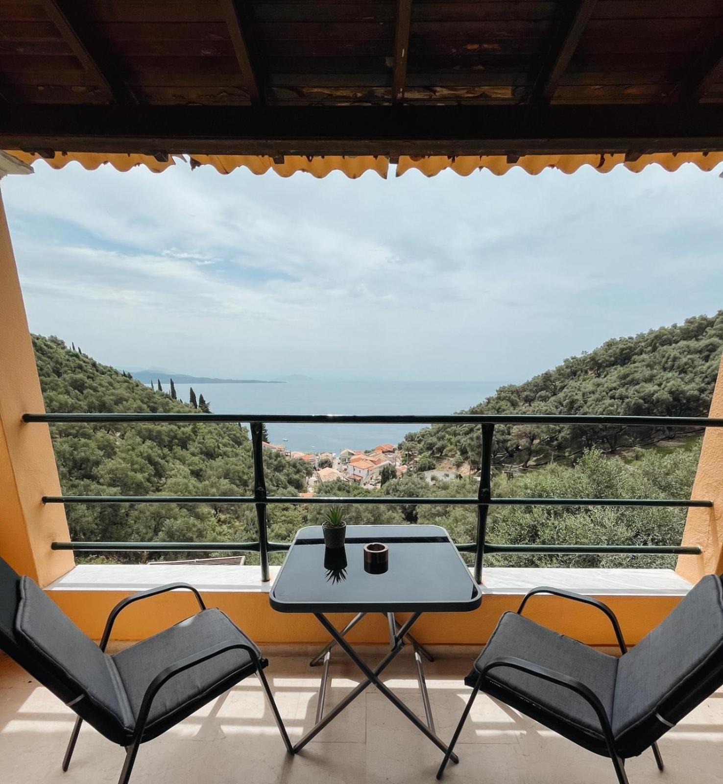 Silent Bay Apartments Katávolos Eksteriør billede