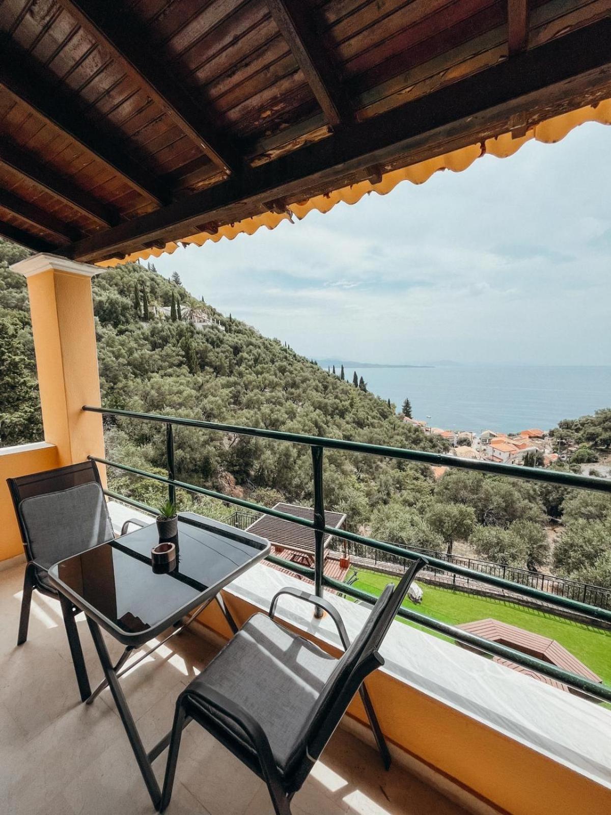 Silent Bay Apartments Katávolos Eksteriør billede
